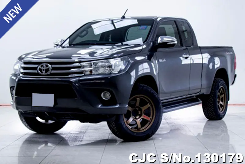 Toyota / Hilux / Revo 2017
