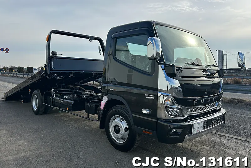 Mitsubishi / Fuso 2025