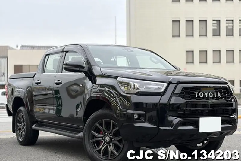 Toyota / Hilux 2024