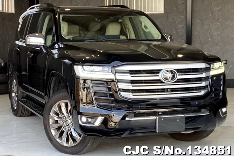 Toyota / Land Cruiser 2023