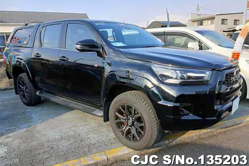 Toyota / Hilux 2024