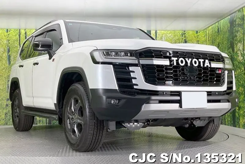 Toyota / Land Cruiser 2025