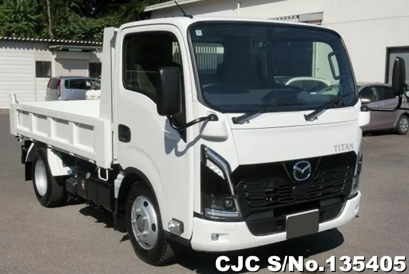 Mazda / Titan 2025