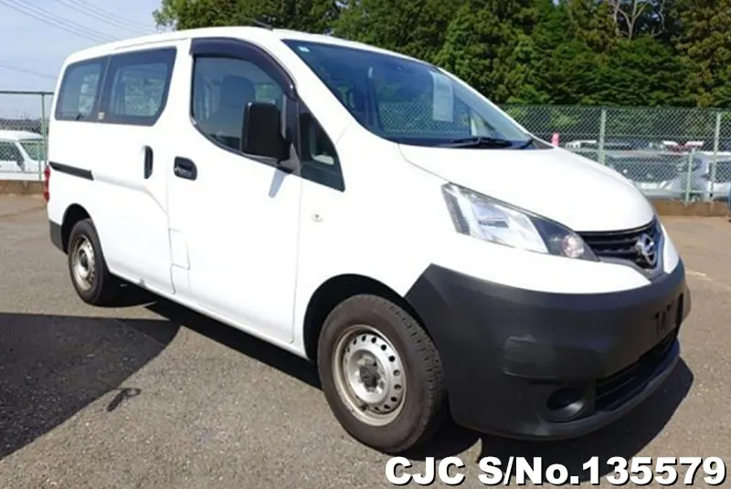 Nissan / NV200 2020