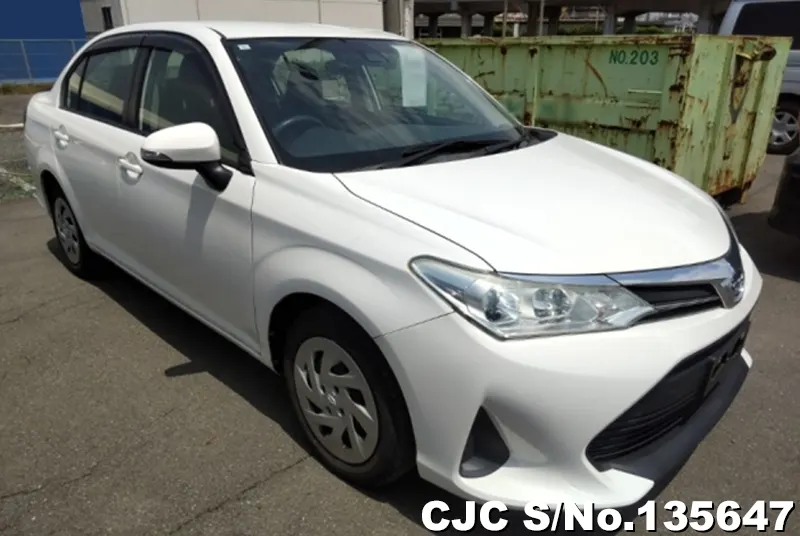 Toyota / Corolla Axio 2019