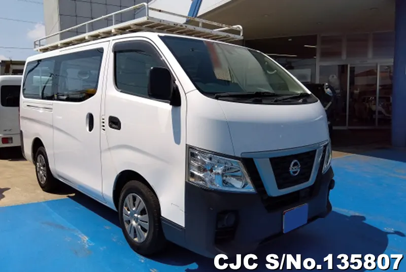 Nissan / Caravan 2018