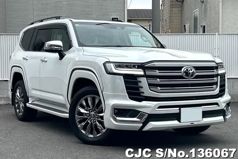 Toyota / Land Cruiser 2025