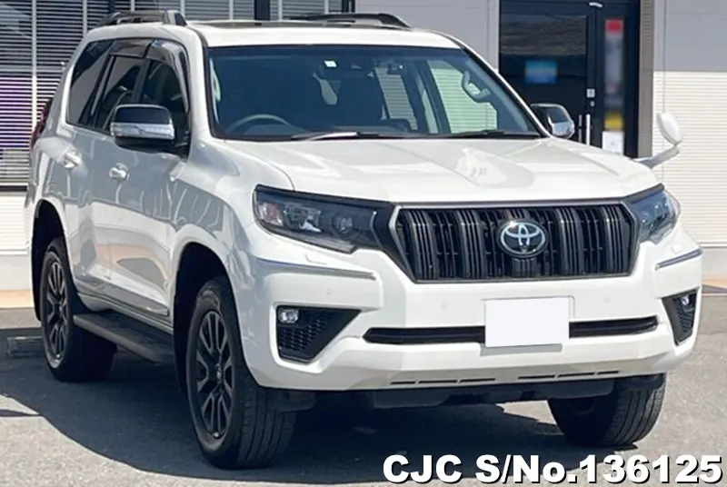 Toyota / Land Cruiser Prado 2023
