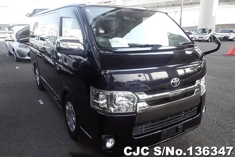 Toyota / Hiace 2019