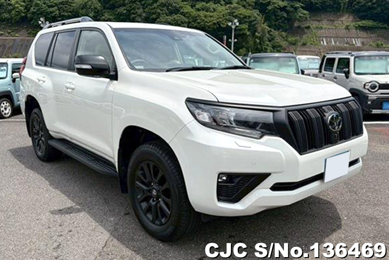 Toyota / Land Cruiser Prado 2024