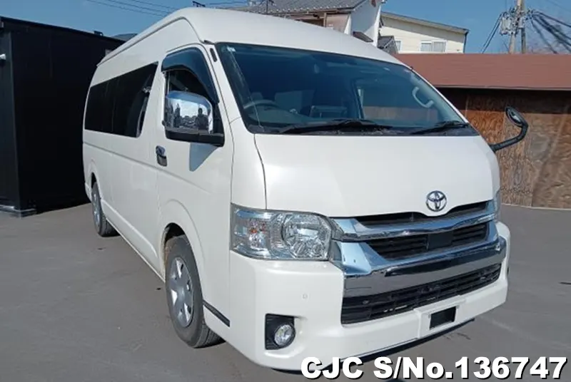 Toyota / Hiace 2024