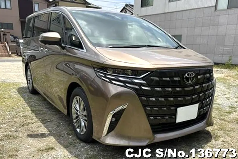 Toyota / Alphard 2026