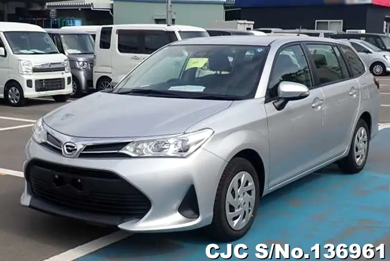 Toyota / Corolla Fielder 2021