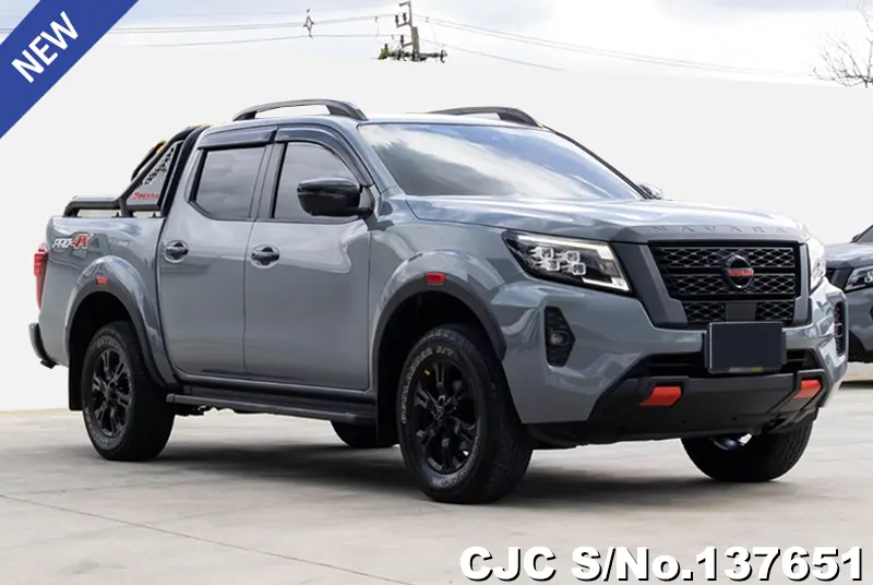 Nissan / Navara 2023