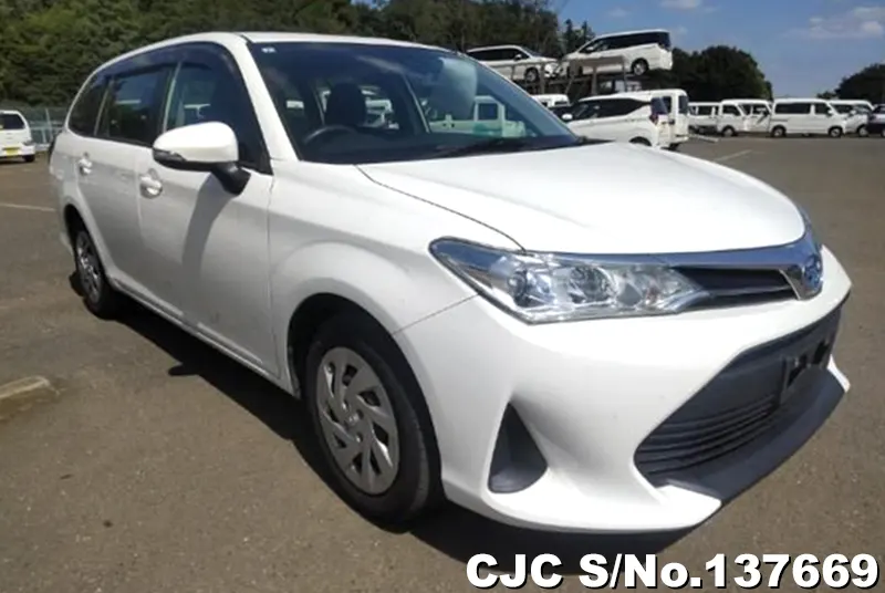 Toyota / Corolla Fielder 2021