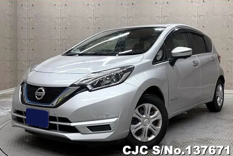 Nissan / Note 2021