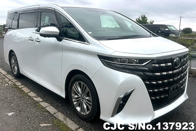 Toyota / Alphard 2023