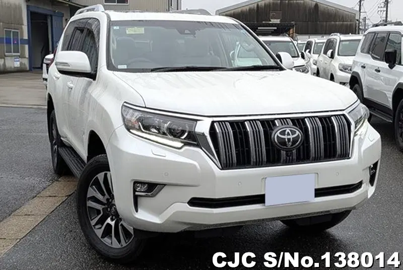Toyota / Land Cruiser Prado 2023