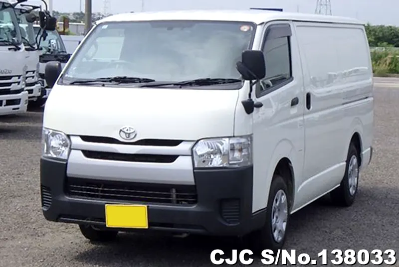 Toyota / Hiace 2020