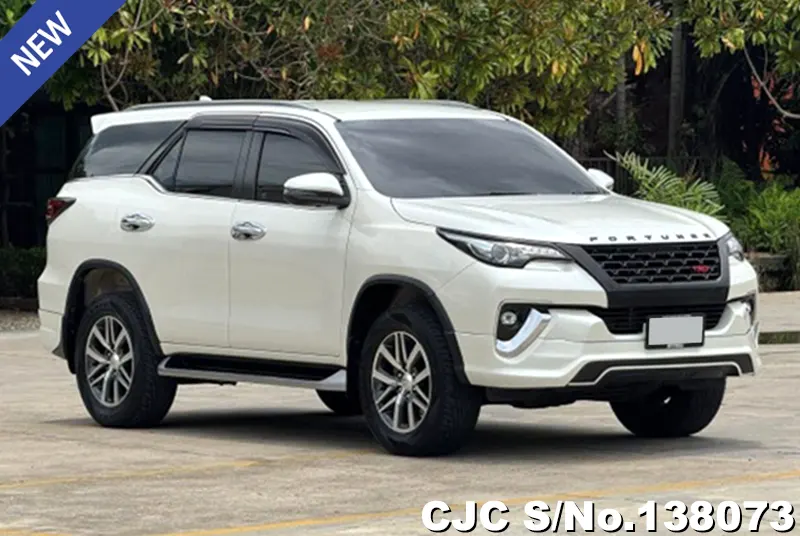 Toyota / Fortuner 2020