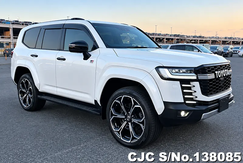 Toyota / Land Cruiser 2023