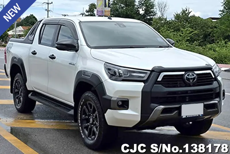 Toyota / Hilux / Revo Rocco 2023
