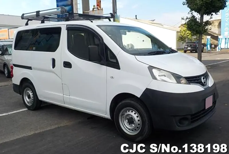 Nissan / NV200 2019