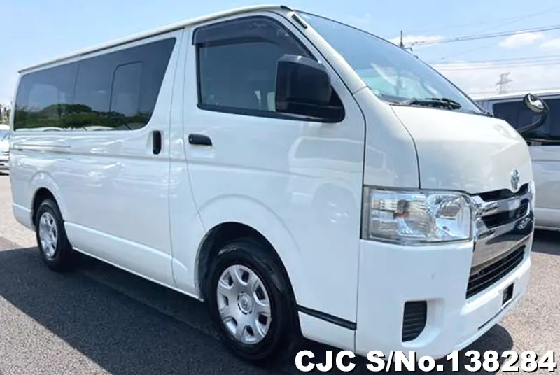 Toyota / Hiace 2020