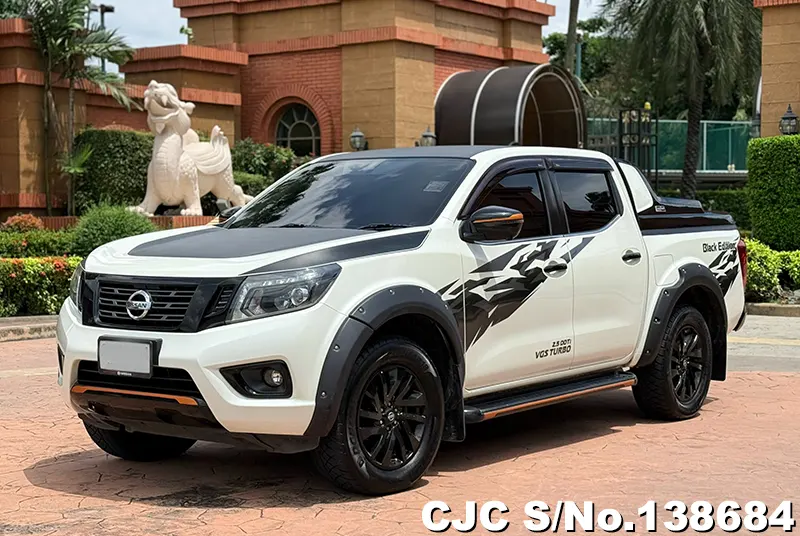 Nissan / Navara 2019